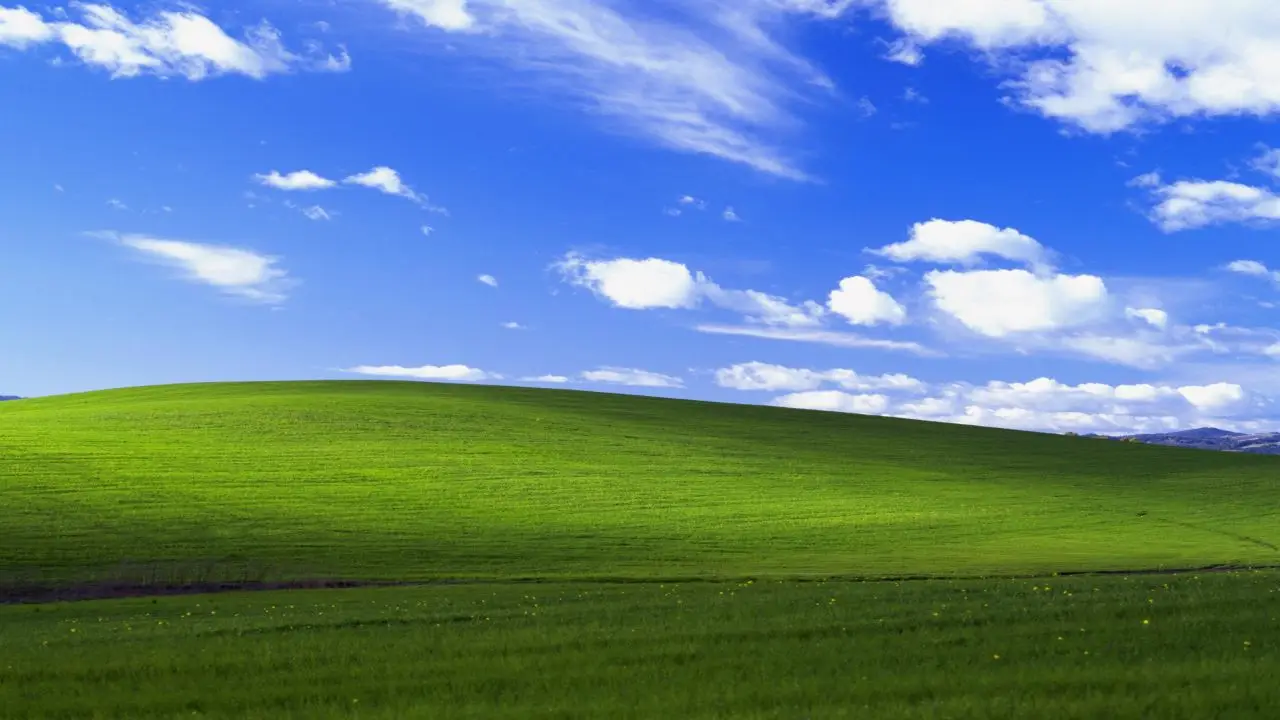 Ela é real! Veja onde fica e como está a paisagem do Windows XP